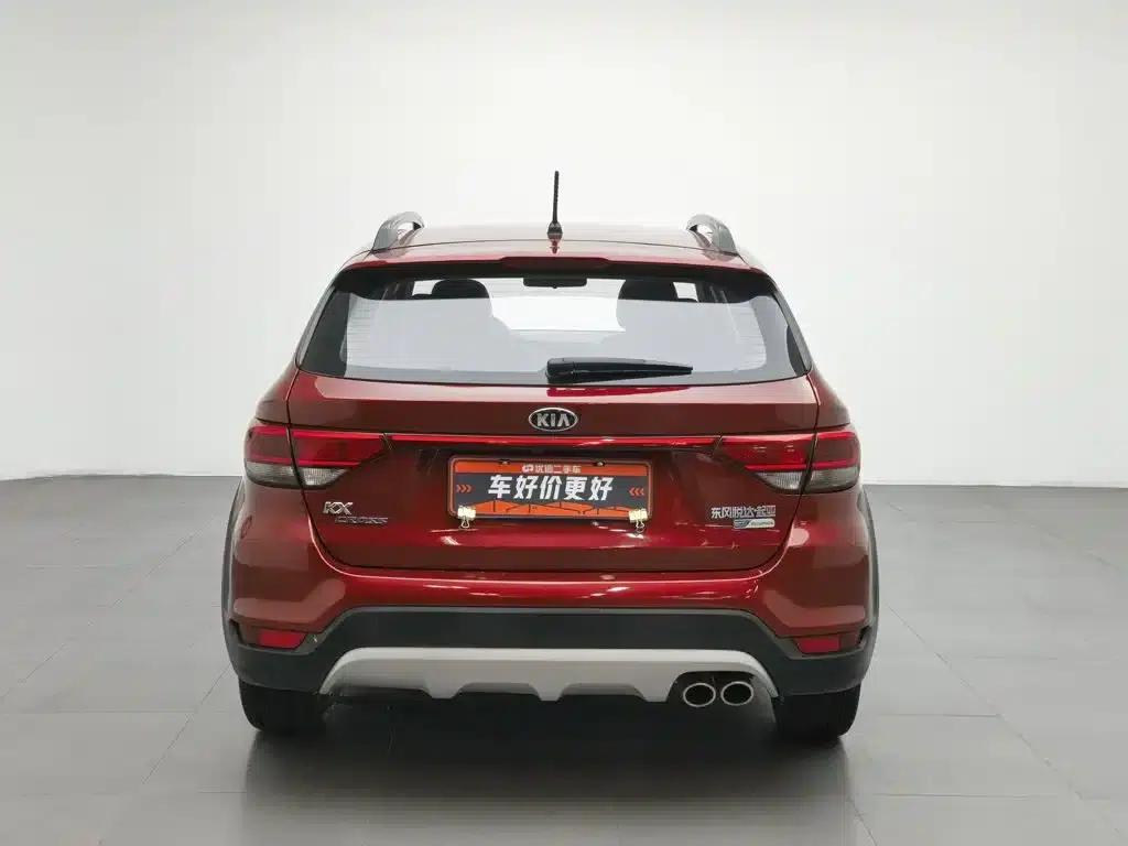 KX CROSS 2018 1.6L Automatic Sunroof Edition — миниатюра 4