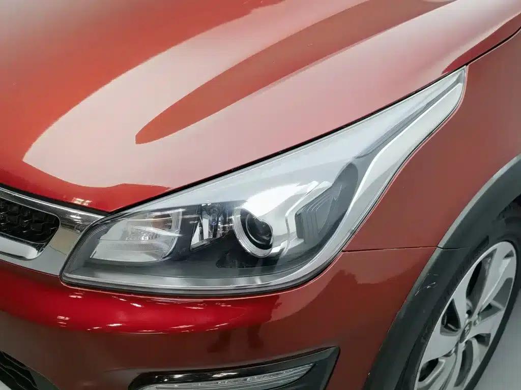 KX CROSS 2018 1.6L Automatic Sunroof Edition — миниатюра 7