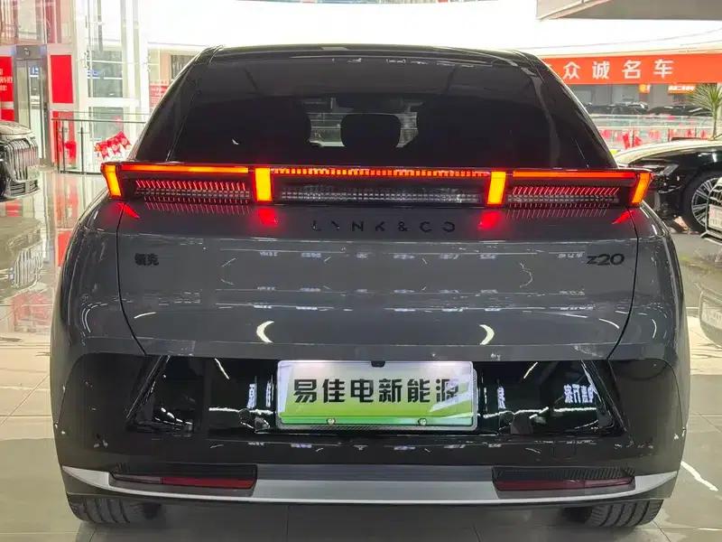 Lynk & Co Z20 2025 Model 530km RWD Max Sunrise Edition — миниатюра 6