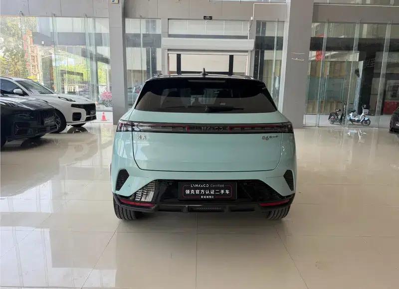 Lynk & Co 06 EM-P 2023 PHEV Remix Shero — миниатюра 5