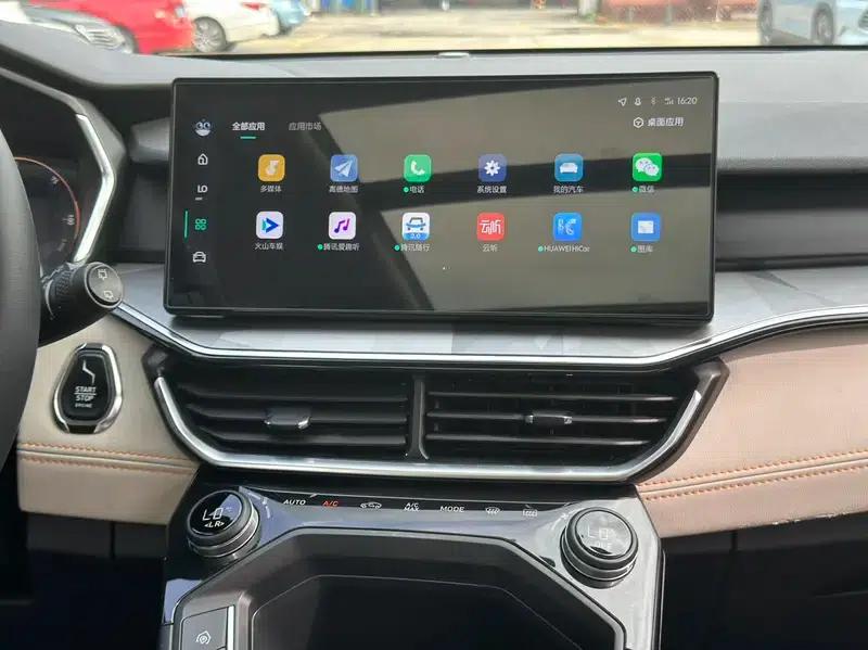Lynk & Co 06 EM-P 2021 Model 84KM Range Pro — миниатюра 11