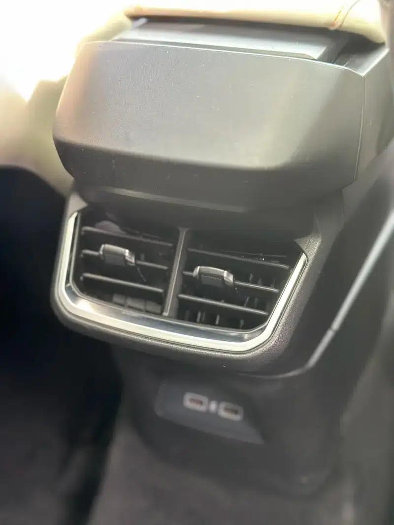 Lynk & Co 06 EM-P 2021 Model 84KM Range Pro — миниатюра 21