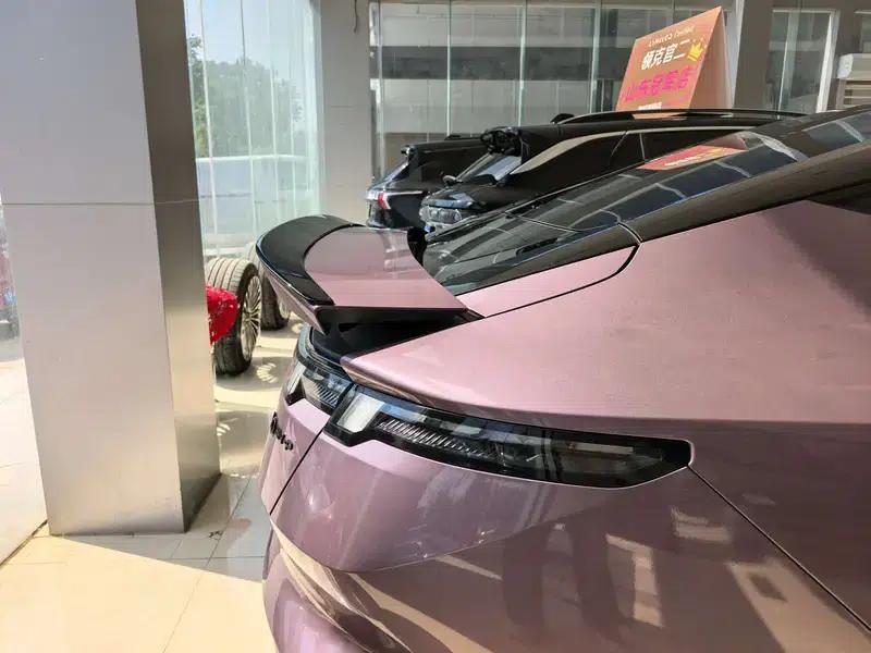 Lynk & Co 10 EM-P 2025 Model 240 AWD Ultra H5 — миниатюра 11
