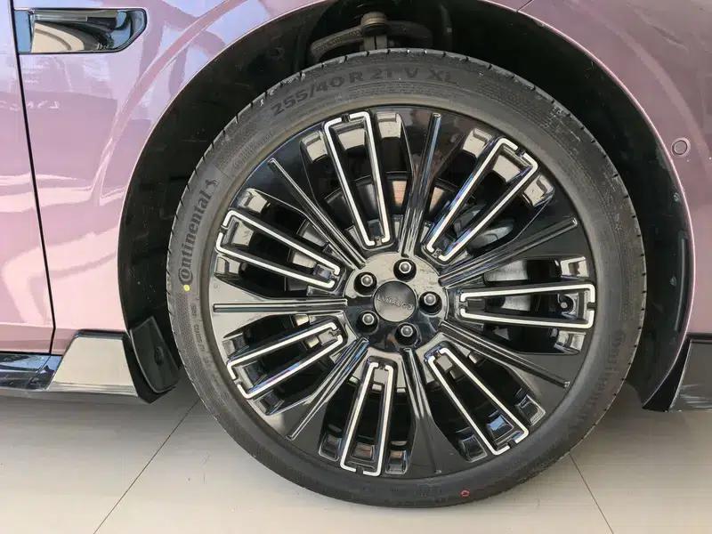 Lynk & Co 10 EM-P 2025 Model 240 AWD Ultra H5 — миниатюра 9