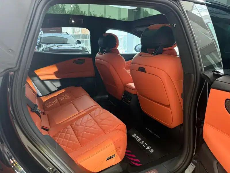 Lynk & Co 10 EM-P 2025 Model 240 AWD Ultra — миниатюра 10