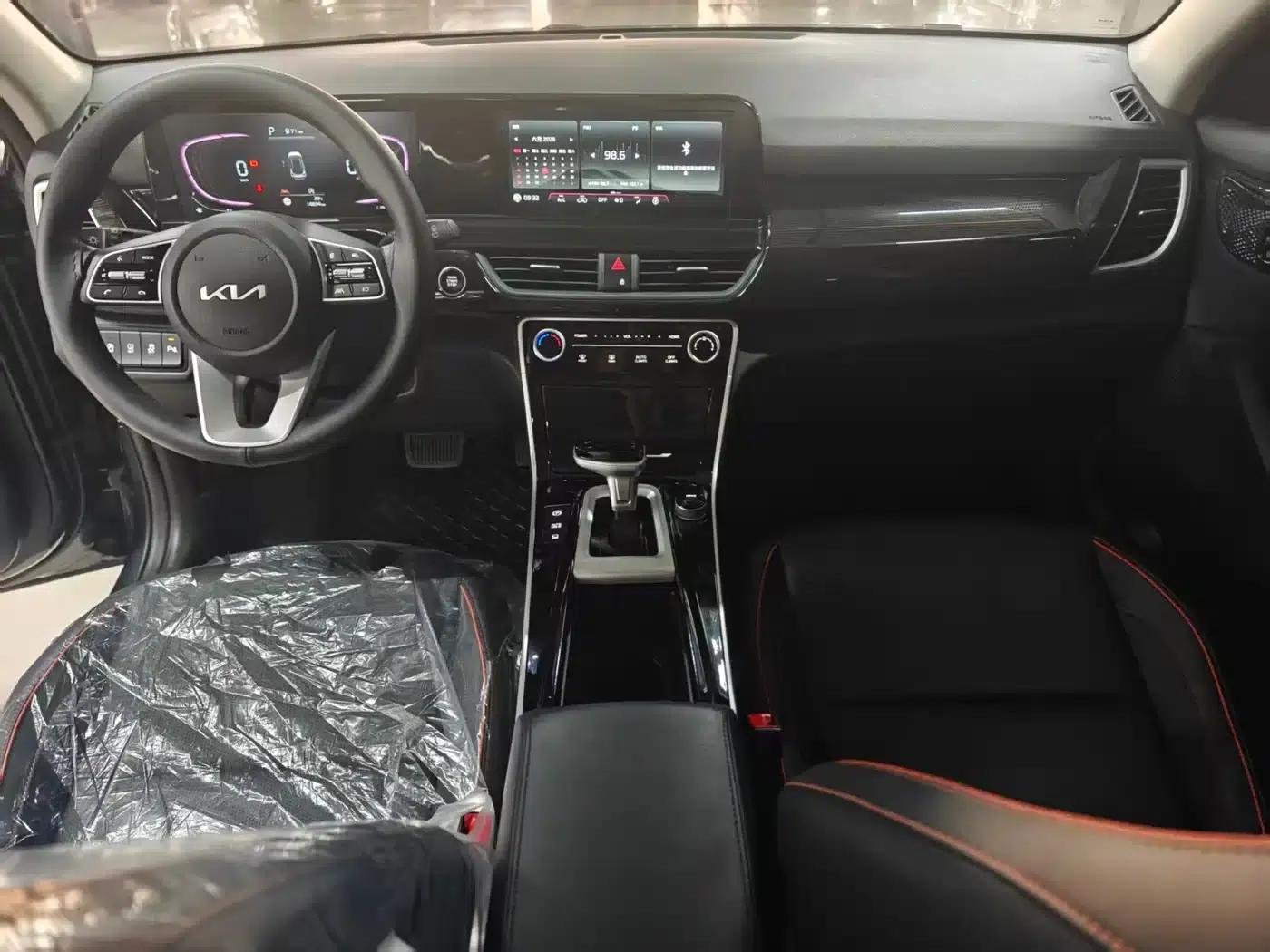 2023 Citroën Cytus 1.5L CVT Luxury Edition — миниатюра 6
