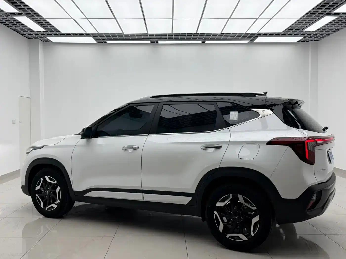 2023 Citroën Cytus 1.5L CVT Premium Edition — миниатюра 6