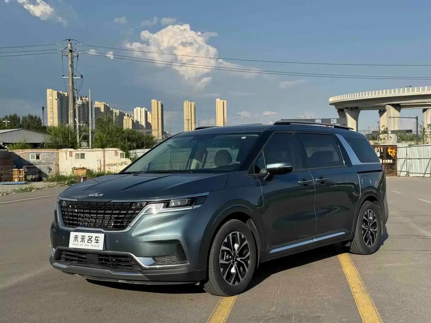 Carnival 2021 2.0T Flagship Edition — миниатюра 1