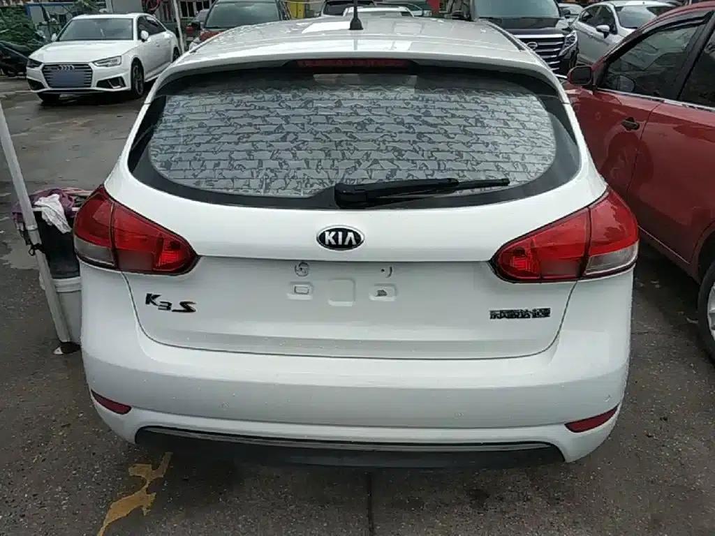 Kia K3S 2014 1.6L Automatic GL — миниатюра 6