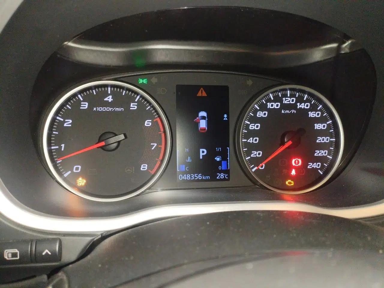 Mitsubishi Eclipse Cross 2019 1.5T CVT Two-Wheel Drive Belief Edition China VI Standard — миниатюра 8