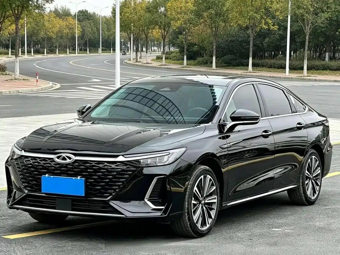 Chery Arrizo 8 2022 1.6T DCT Comfort — миниатюра 1