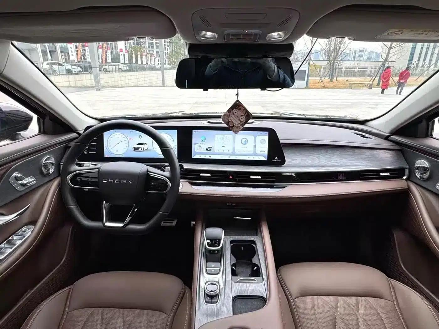 Chery Arrizo 8 2022 1.6T DCT Elegance — миниатюра 4