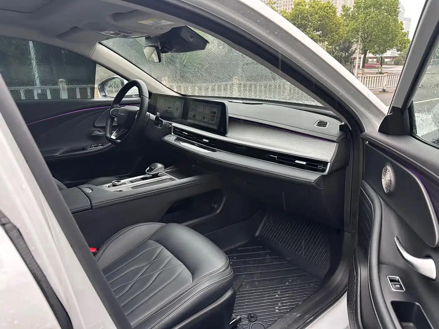 Chery Arrizo 8 2024 1.6T DCT Smart — миниатюра 13