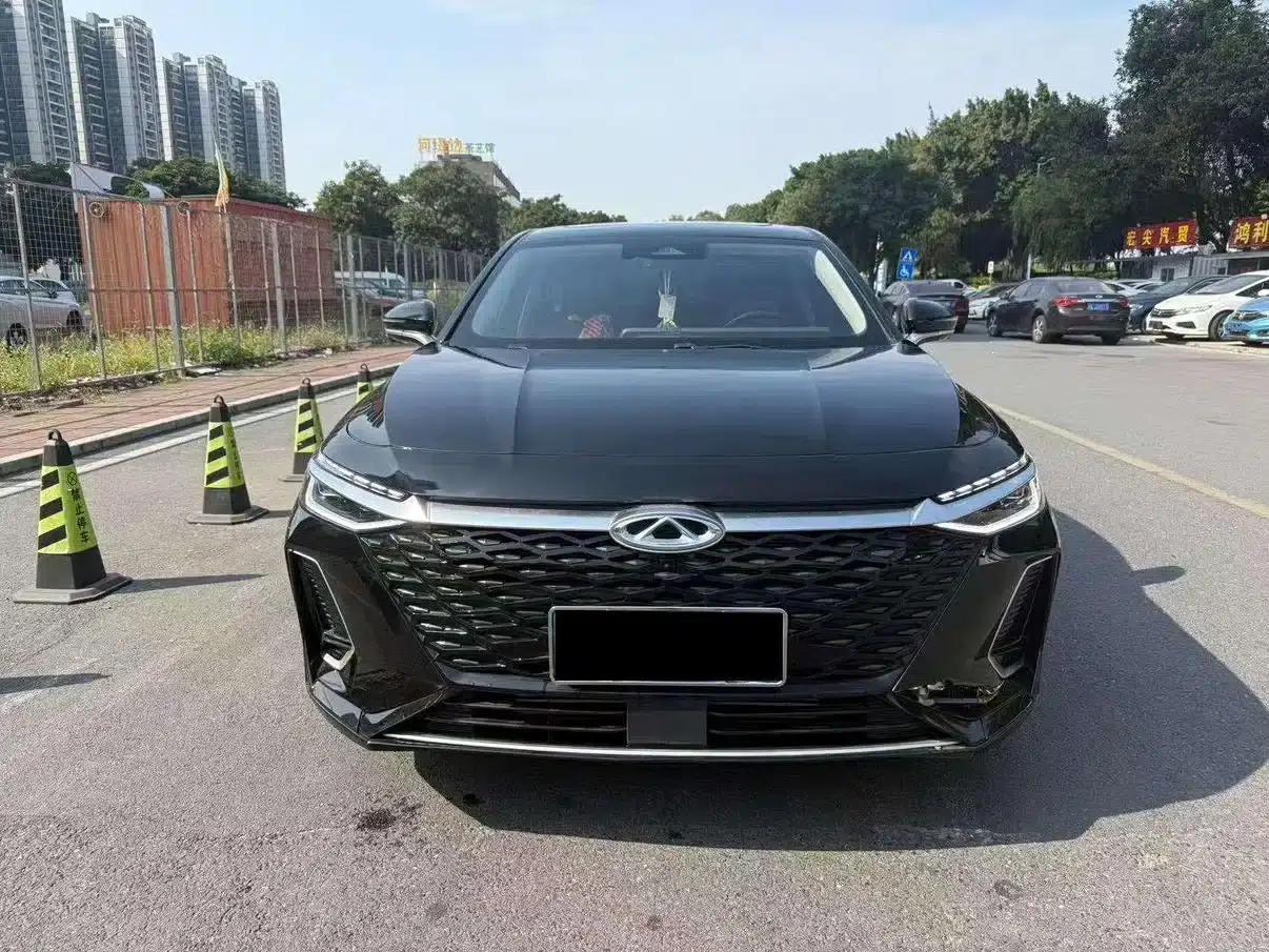 Chery Arrizo 8 2022 1.6T DCT Comfort — миниатюра 2