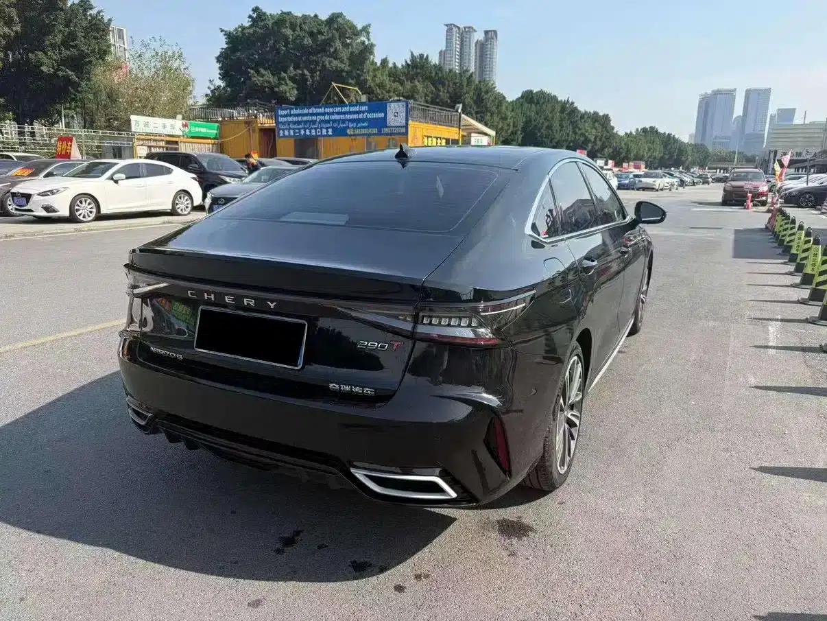 Chery Arrizo 8 2022 1.6T DCT Comfort — миниатюра 12
