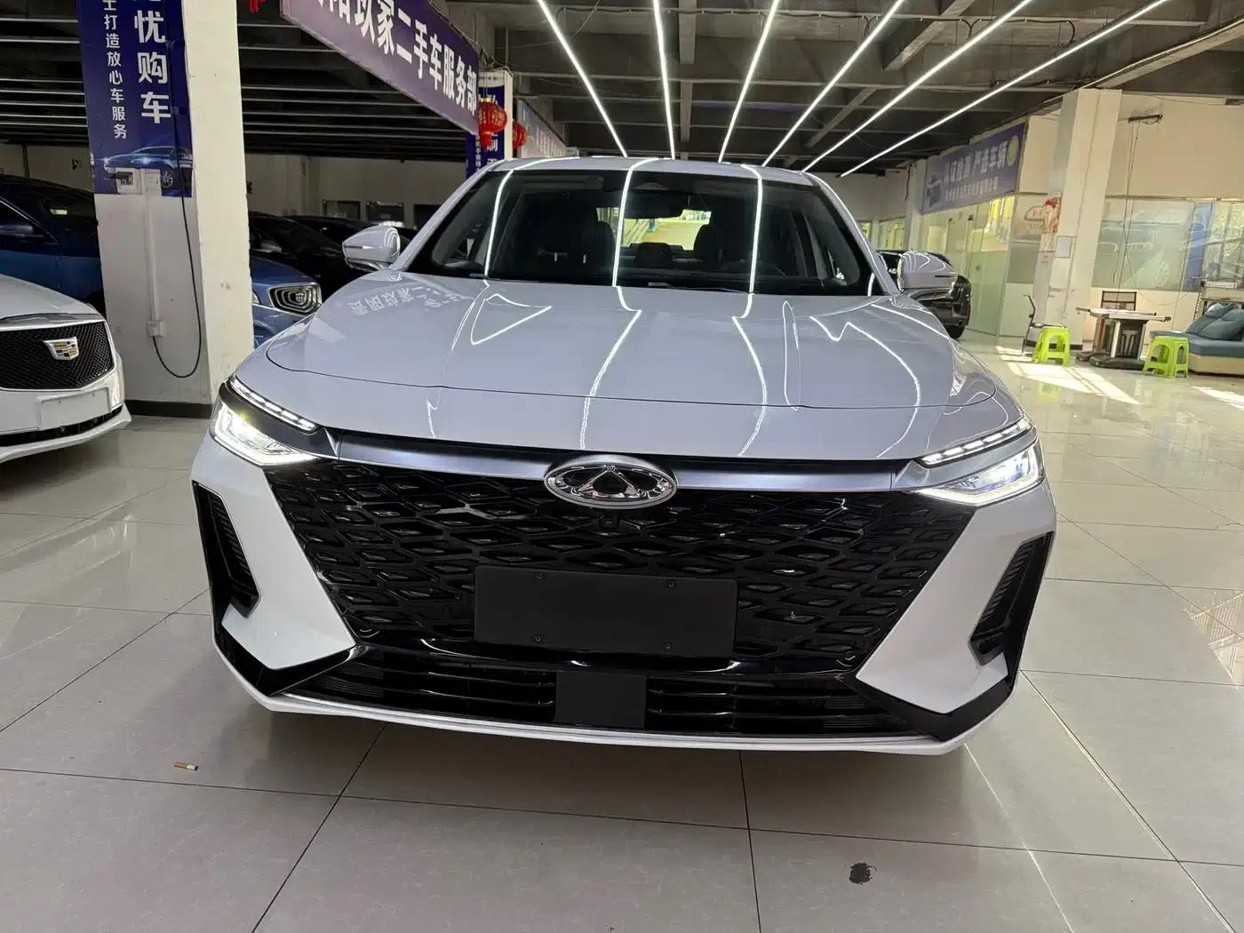 Chery Arrizo 8 2023 1.6T DCT (Standard) — миниатюра 2