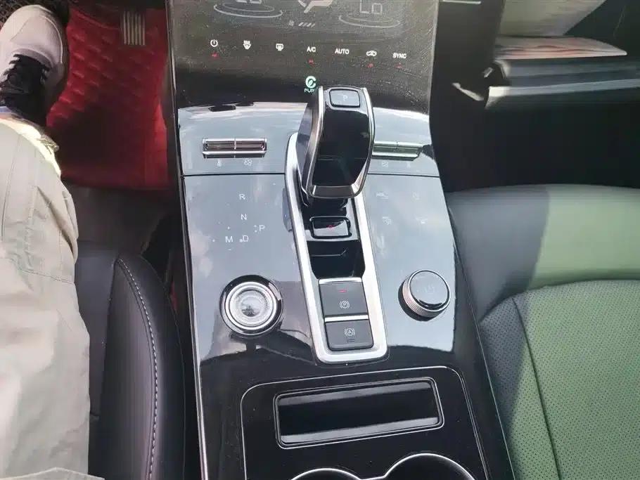 Chery Tiggo 8 PLUS 2022 290TGDI DCT Luxury Edition — миниатюра 16