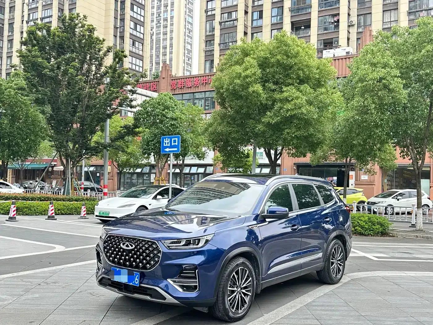 Chery Tiggo 8 PLUS 2021 290TGDI DCT Luxury Edition — миниатюра 1
