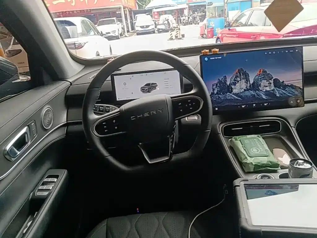 Chery Tiggo 8 PLUS 2025 290TGDI DCT Comfort Edition — миниатюра 11