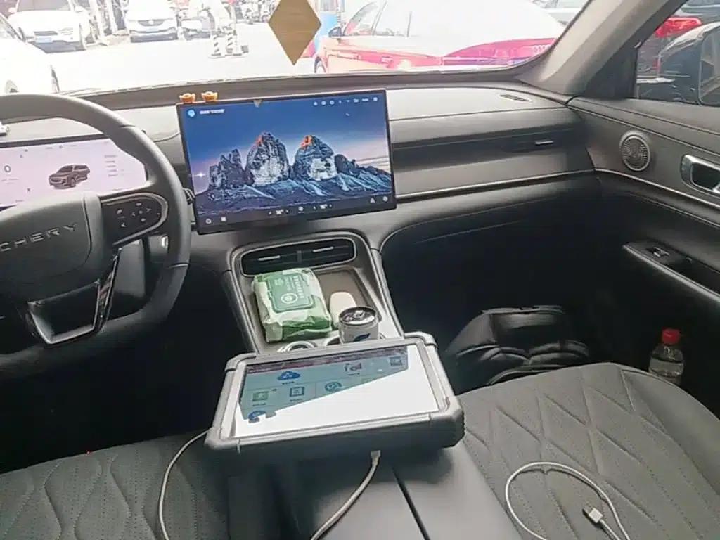 Chery Tiggo 8 PLUS 2025 290TGDI DCT Comfort Edition — миниатюра 13