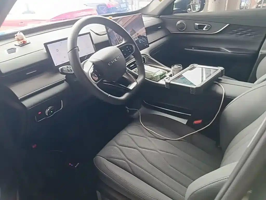 Chery Tiggo 8 PLUS 2025 290TGDI DCT Comfort Edition — миниатюра 15