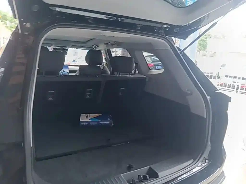 Chery Tiggo 8 PLUS 2025 290TGDI DCT Comfort Edition — миниатюра 19