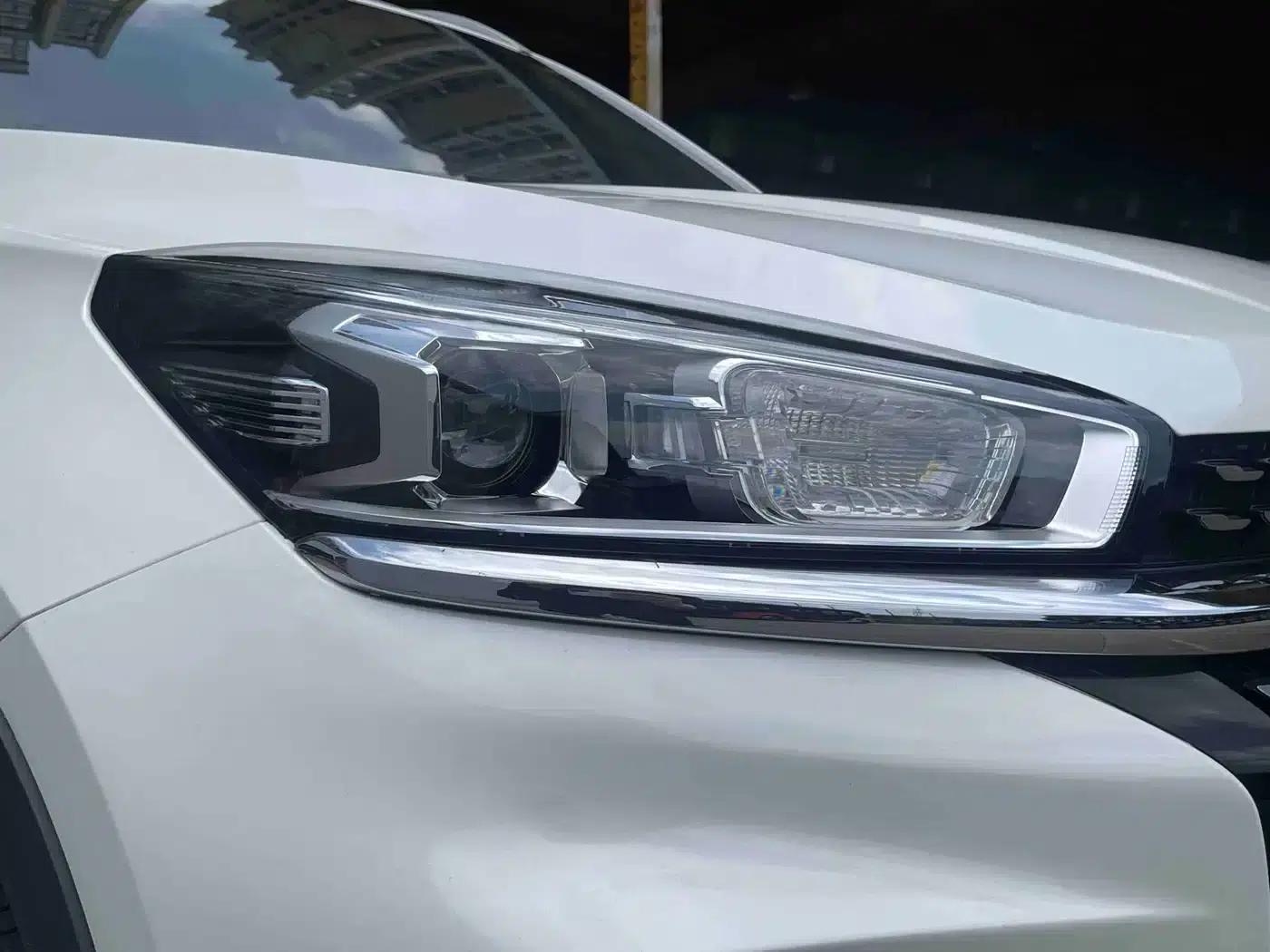 Chery Tiggo 8 2018 1.5TCI Automatic Luxury 7-seater — миниатюра 12