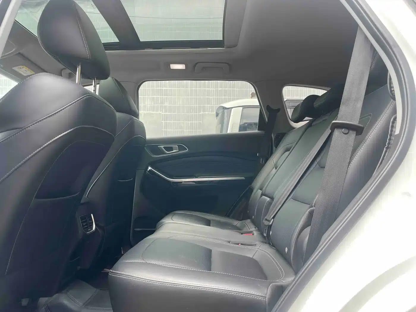 Chery Tiggo 8 2018 1.5TCI Automatic Luxury 7-seater — миниатюра 5