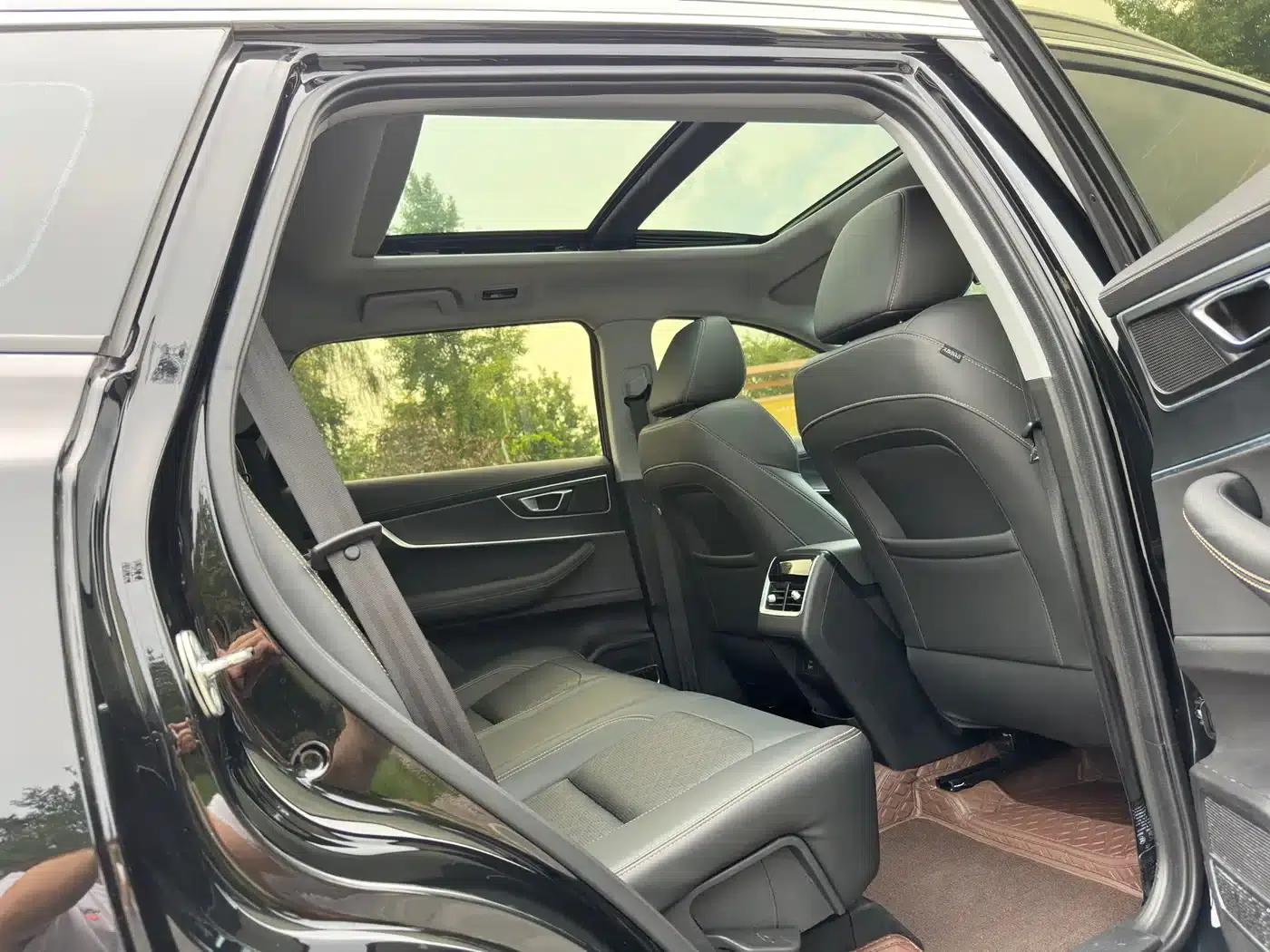 Chery Tiggo 8 2024 Glory Edition 230TCI Automatic Excellence Edition 5-seater — миниатюра 12