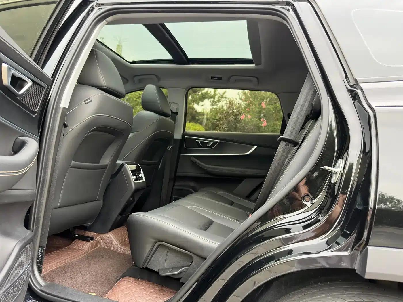 Chery Tiggo 8 2024 Glory Edition 230TCI Automatic Excellence Edition 5-seater — миниатюра 14