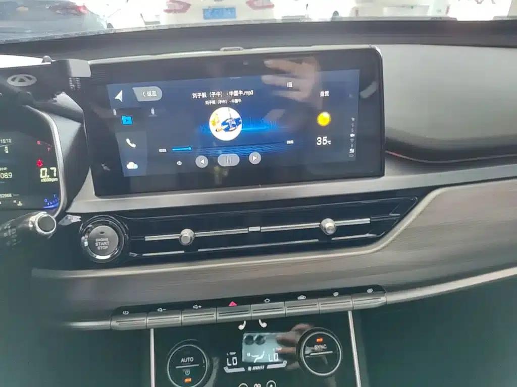 Chery Tiggo 8 2020 Facelift 290TGDI Automatic Luxury Edition — миниатюра 13