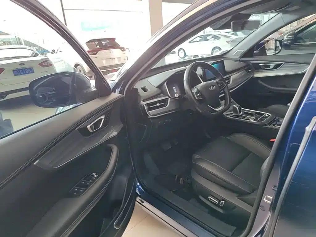 Chery Tiggo 8 2020 Facelift 290TGDI Automatic Luxury Edition — миниатюра 16