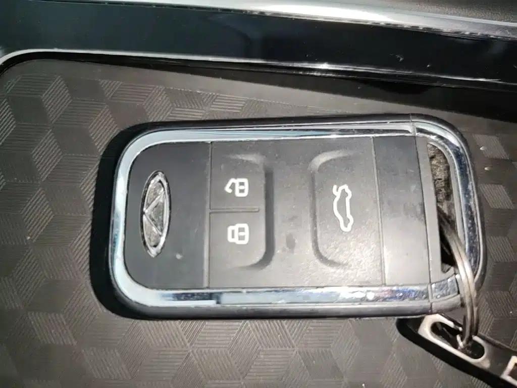 Chery Tiggo 8 2020 Facelift 290TGDI Automatic Luxury Edition — миниатюра 9