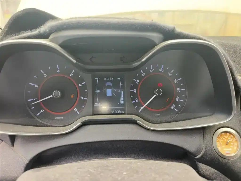 Chery Arrizo 5 2017 SPORT 1.5T Manual Fashion Edition — миниатюра 12