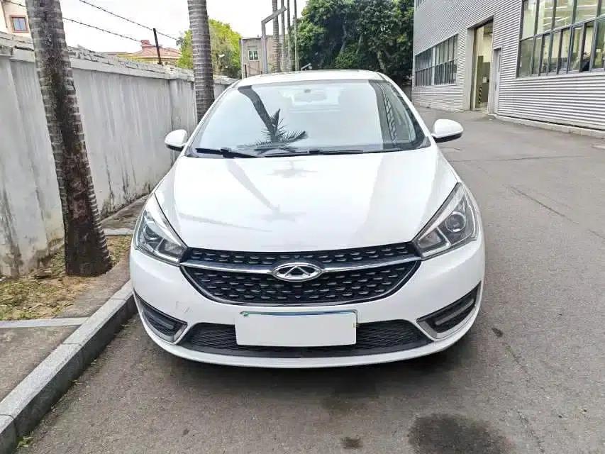 Chery Arrizo 5 2016 1.5L CVT Leading Edition — миниатюра 2