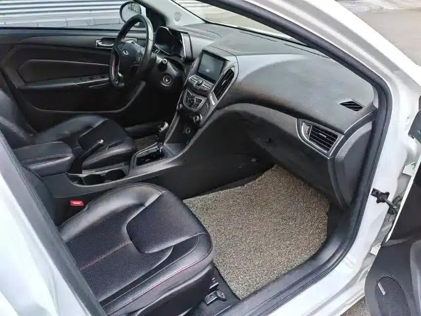 Chery Arrizo 5 2016 1.5L CVT Leading Edition — миниатюра 6