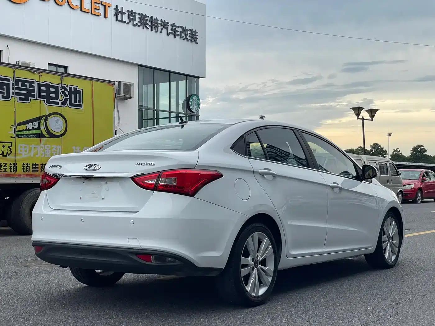 Chery Arrizo 5 2016 1.5L CVT Leading Edition — миниатюра 14