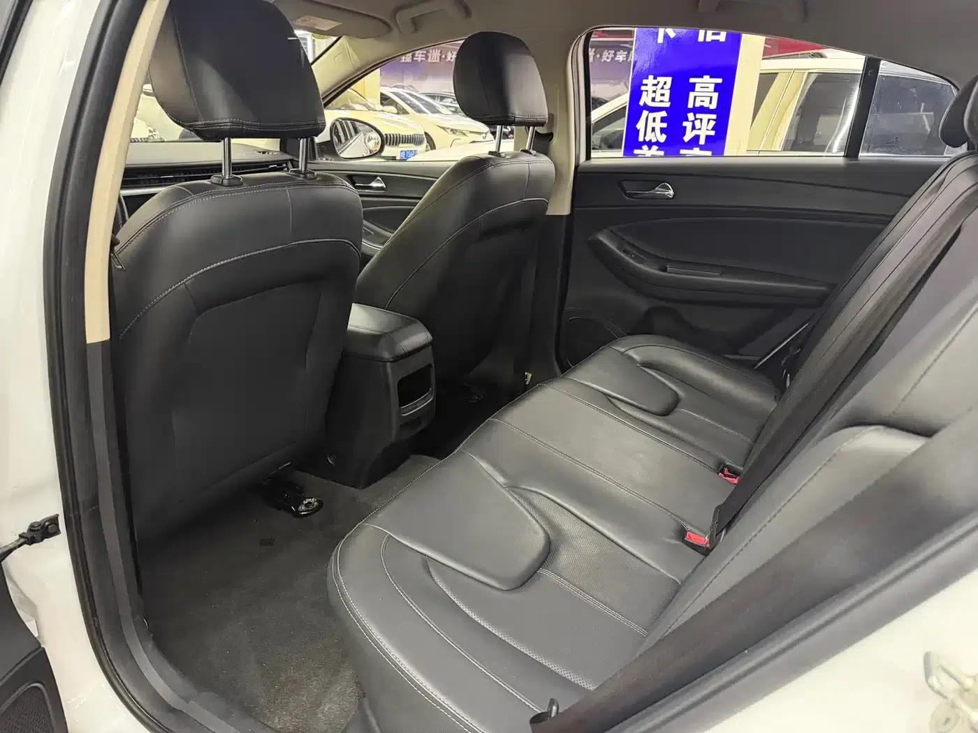 Chery Arrizo 5 2021 PRO 1.5L CVT Youth Edition — миниатюра 8