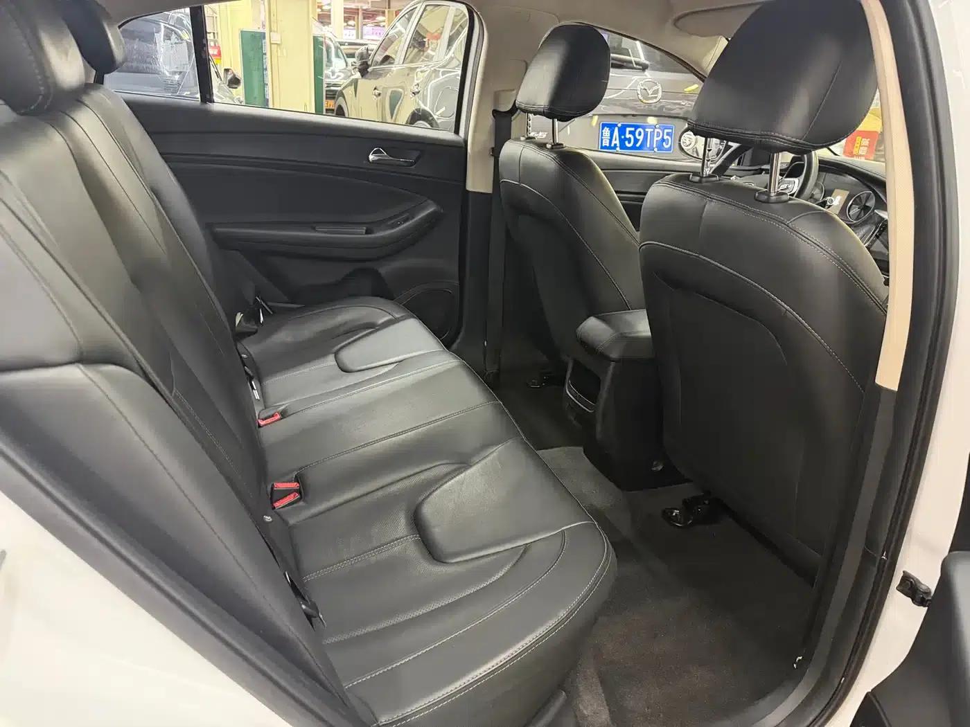 Chery Arrizo 5 2021 PRO 1.5L CVT Youth Edition — миниатюра 10