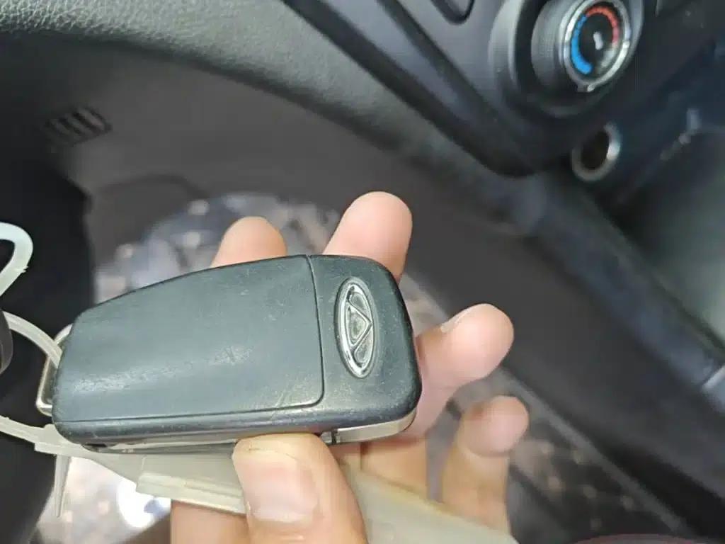 Chery Arrizo 5 2016 1.5L Manual Elite Edition — миниатюра 9