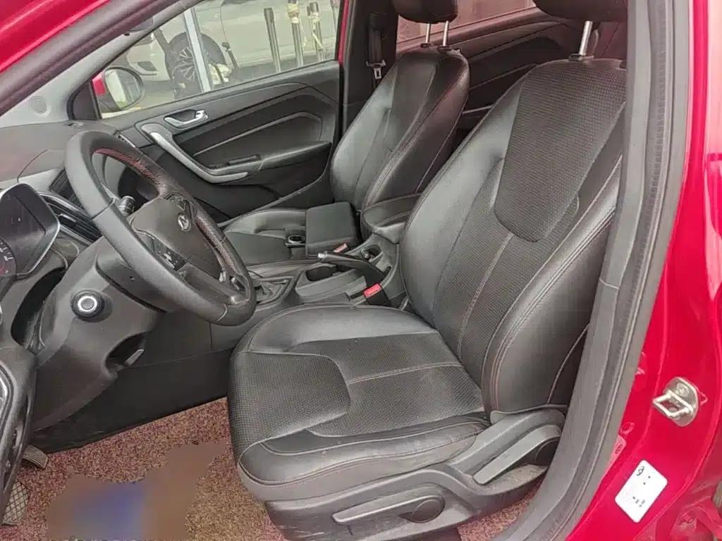 Chery Arrizo 5 2017 1.5L CVT Trendsetter Edition — миниатюра 15