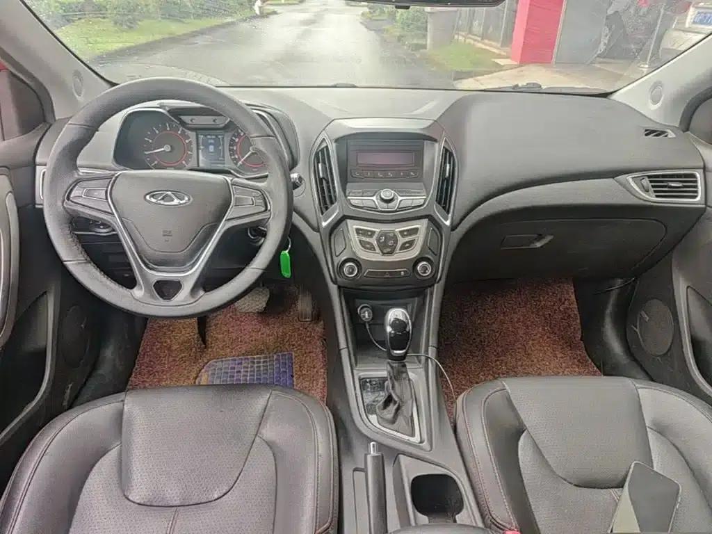 Chery Arrizo 5 2017 1.5L CVT Trendsetter Edition — миниатюра 10