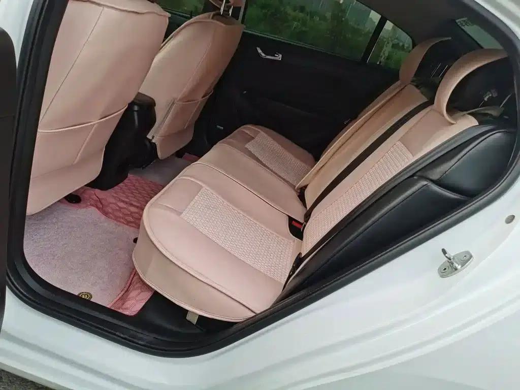 Chery Arrizo 5 2016 1.5L CVT Trendsetter Edition — миниатюра 14