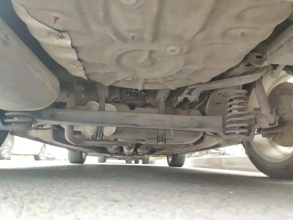 Chery Arrizo 5 2016 1.5L CVT Trendsetter Edition — миниатюра 17
