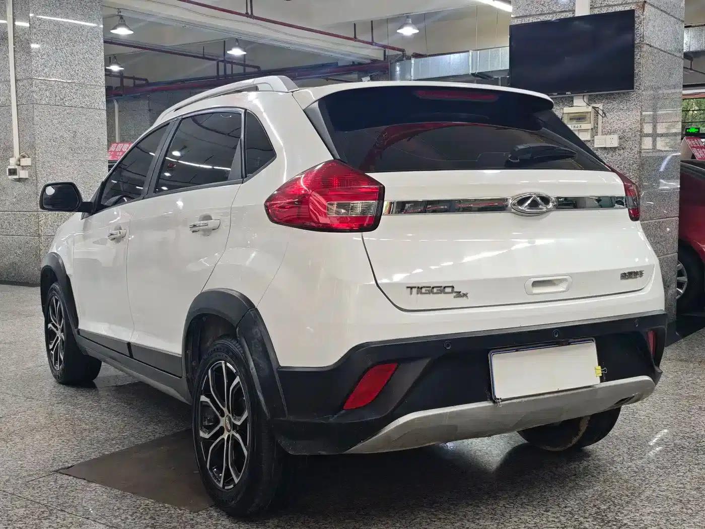 Chery Tiggo 3x 2018 1.5L Manual Elite Edition — миниатюра 12