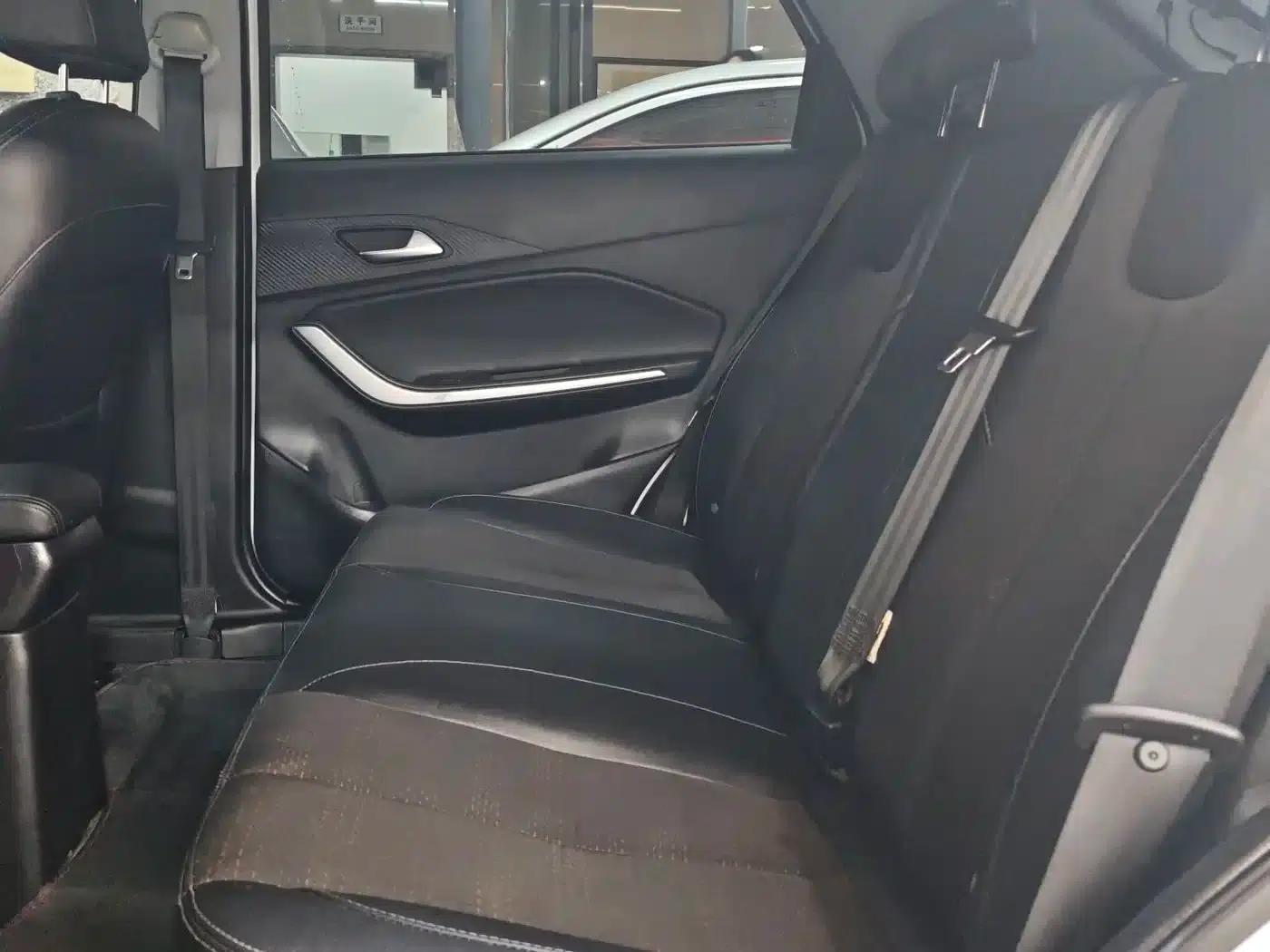 Chery Tiggo 3x 2018 1.5L Manual Elite Edition — миниатюра 6