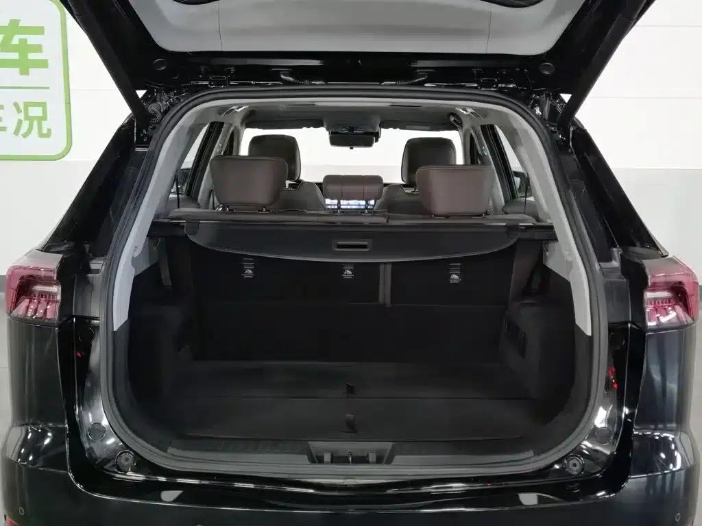 Chery Tiggo 8 PRO 2024 Champion Edition 290T 2WD Peak Edition 5-seater — миниатюра 16