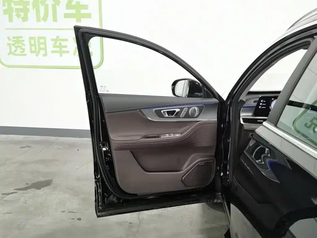 Chery Tiggo 8 PRO 2024 Champion Edition 290T 2WD Peak Edition 5-seater — миниатюра 8