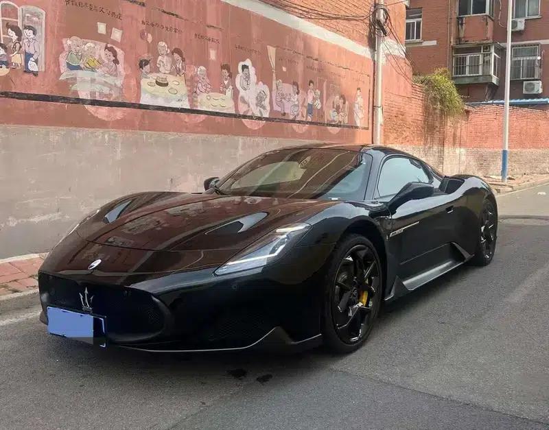 Maserati MC20 2021 3.0T Standard Edition — миниатюра 1
