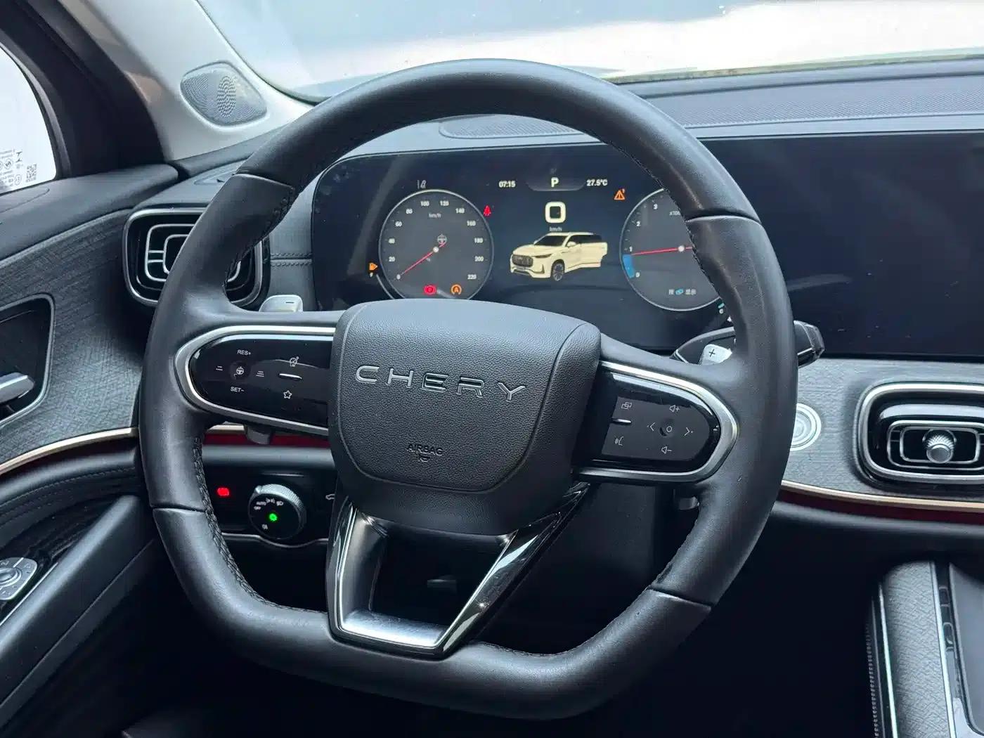 Chery Tiggo 9 2023 2.0T Dual-Clutch Two-Wheel Drive Luxury Edition 5-Seater — миниатюра 8